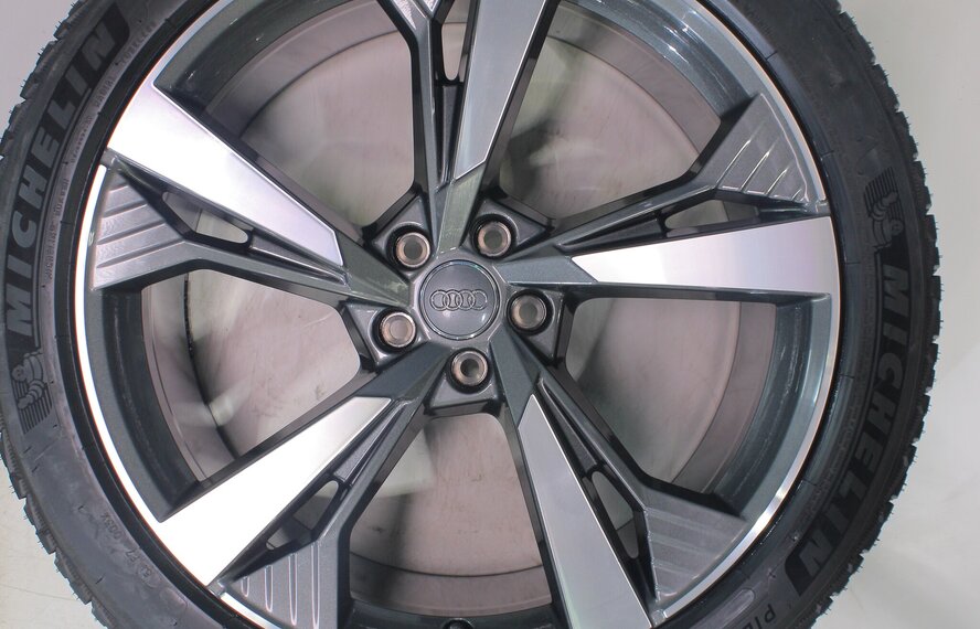 Audi Audi e-tron GE Q8 e-tron 21 inch velgen Michelin Winterbanden Nieuw Origineel