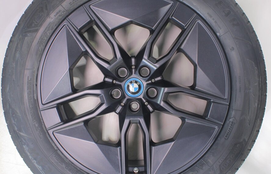 BMW BMW iX i20 1002 20 inch velgen Goodyear Winterbanden Nieuw Origineel