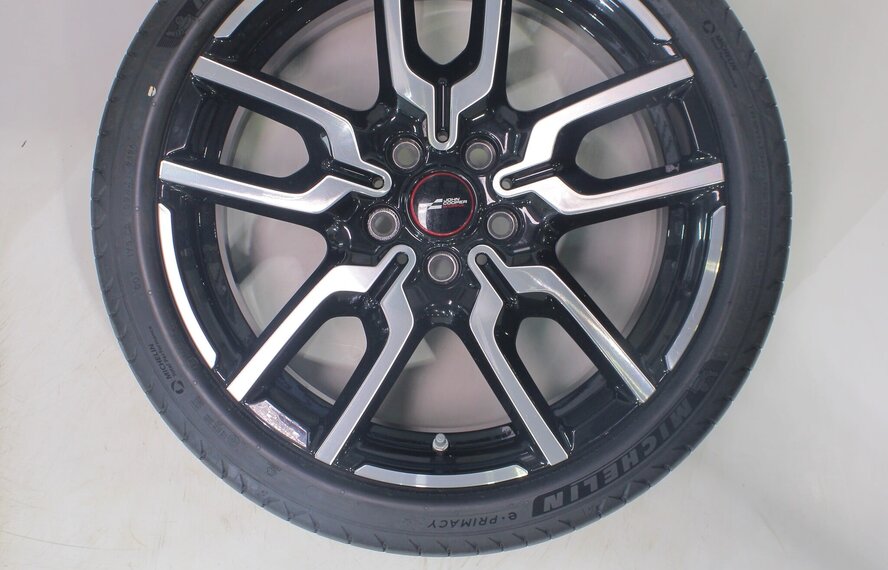 Mini Cooper J01 960 18 inch velgen Michelin Zomerbanden Origineel