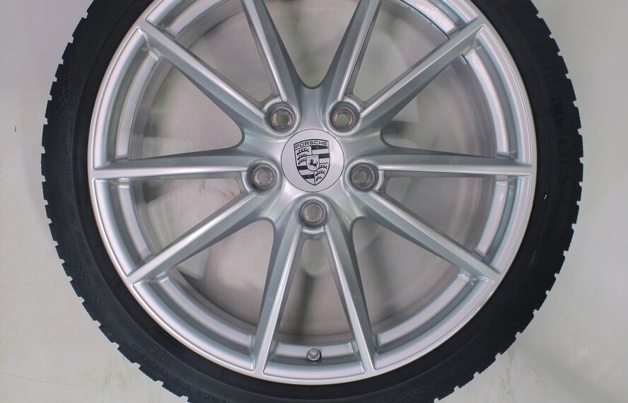 Porsche Porsche 911 992 Carrera S 4S Targa 4S 20 & 21 inch velgen Continental Winterbanden Origineel