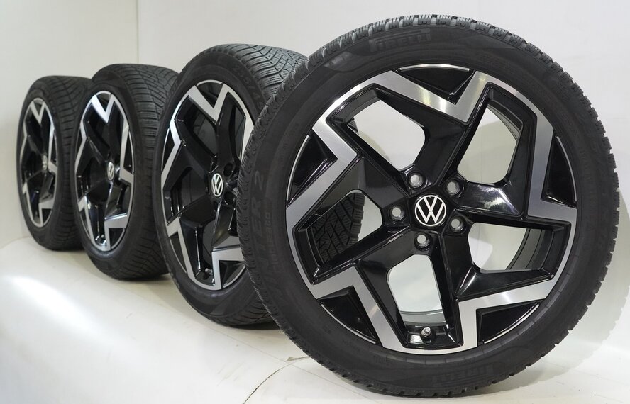 Volkswagen Volkswagen Passat 3J Coventry 18 inch velgen Pirelli Winterbanden Origineel