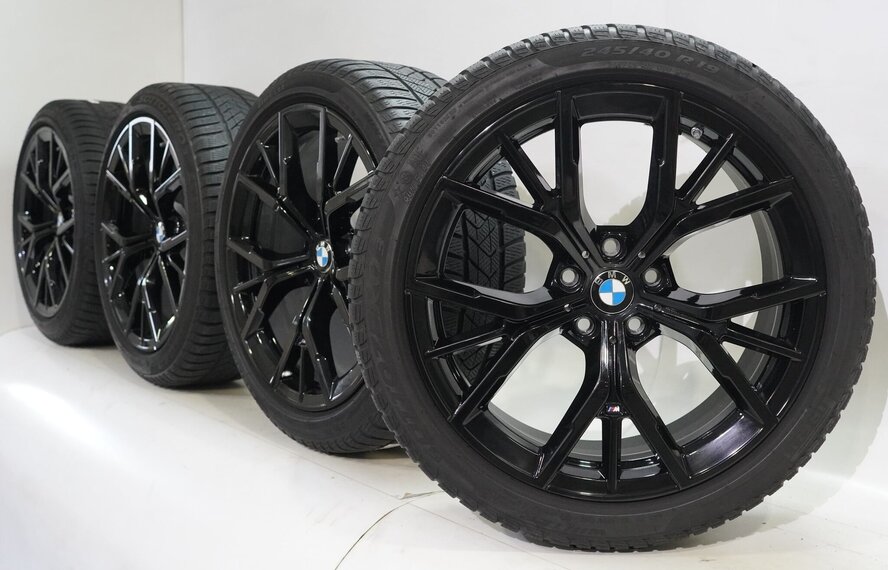 BMW BMW 5 serie G30 G31 8 serie G14 G15 G16 845M 19 inch velgen Pirelli Runflat Winterbanden Origineel