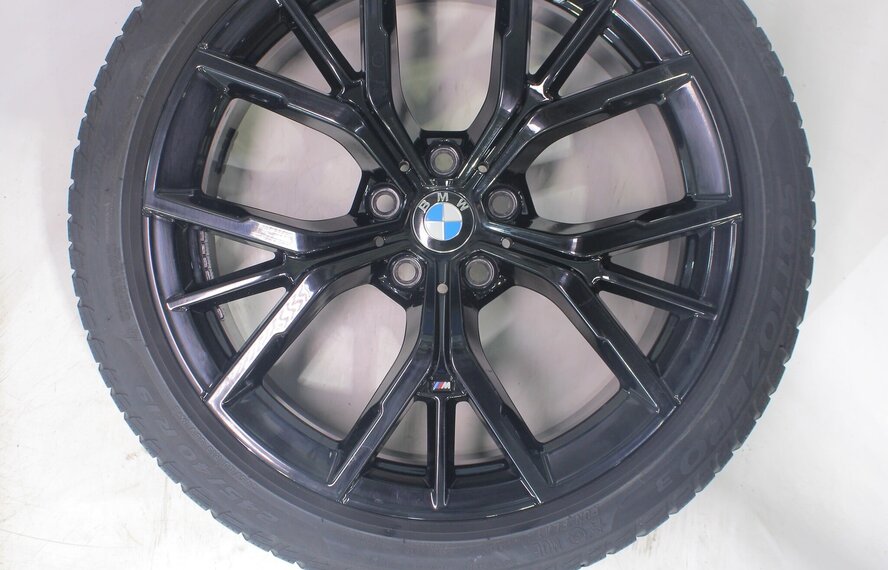 BMW BMW 5 serie G30 G31 8 serie G14 G15 G16 845M 19 inch velgen Pirelli Runflat Winterbanden Origineel