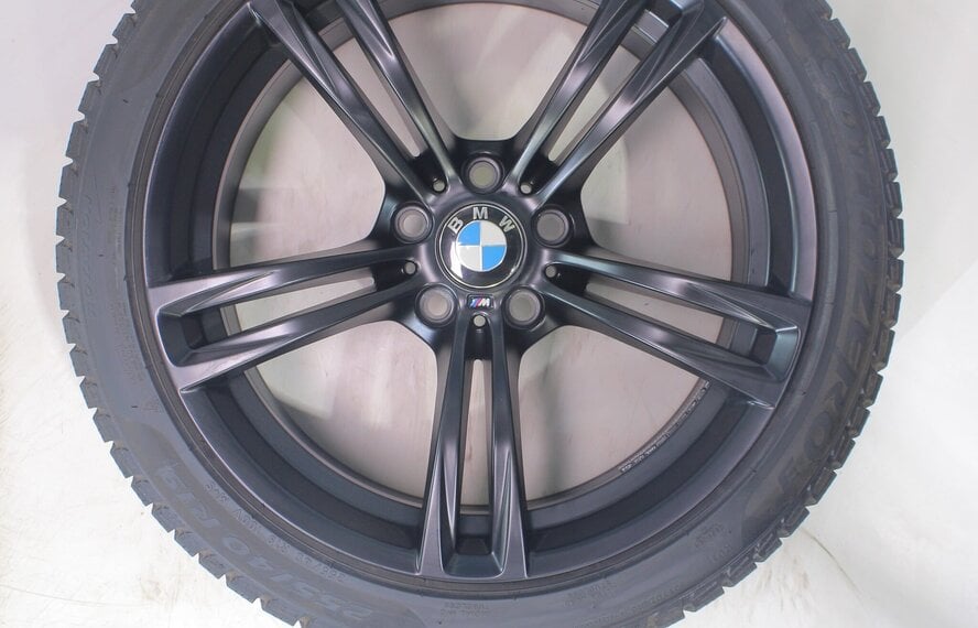 BMW BMW M5 F10 408M 19 inch velgen Pirelli Winterbanden Origineel