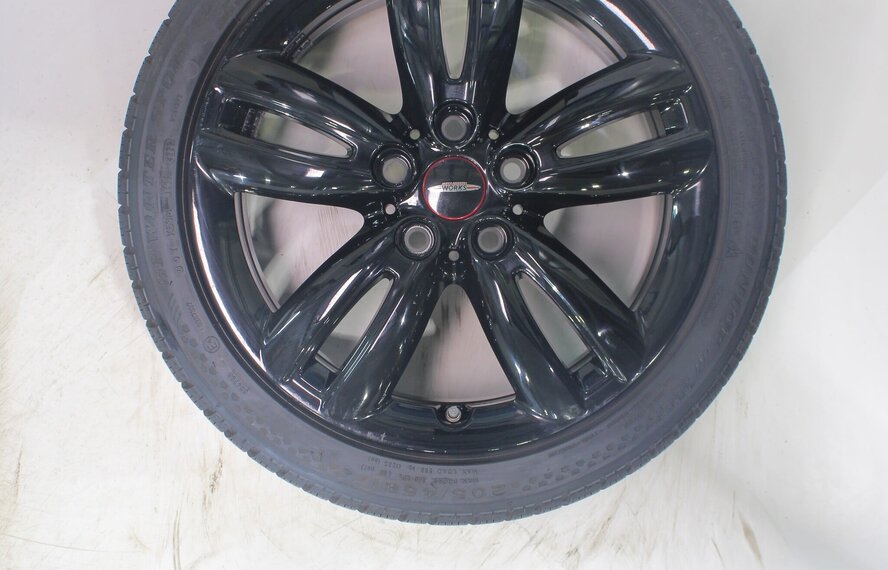 Mini Mini Cooper / S / One / Cabrio F55 F56 F57 JCW501 17 inch velgen Dunlop Runflat Winterbanden Origineel