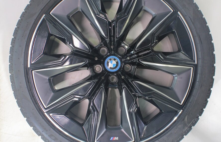 BMW BMW 7 serie G70 X3 G45 909M 21 inch velgen Pirelli Winterbanden Origineel
