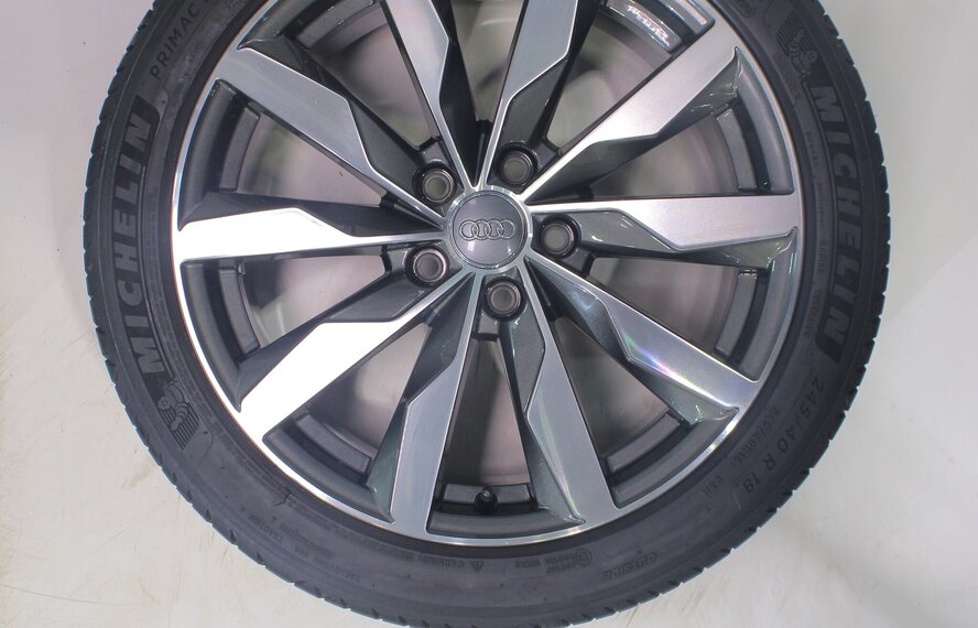 Audi Audi A4 S4 B9 8W 18 inch velgen Michelin Zomerbanden Origineel
