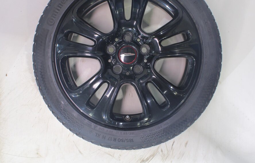 Mini Mini Cooper / S / One / Cabrio F55 F56 F57 JCW510 17 inch velgen Continental Winterbanden Origineel