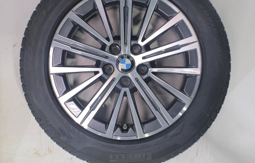 BMW BMW 2 serie U06 Active Tourer 833 17 inch velgen Pirelli Winterbanden Origineel
