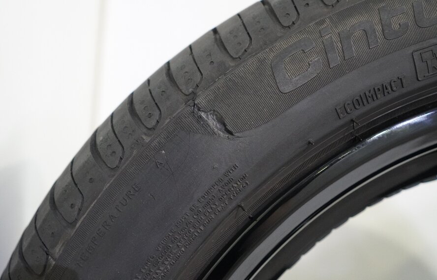 BMW BMW 5 6 serie F06 F10 F11 F12 F13 18 inch velgen Pirelli Runflat Zomerbanden Origineel