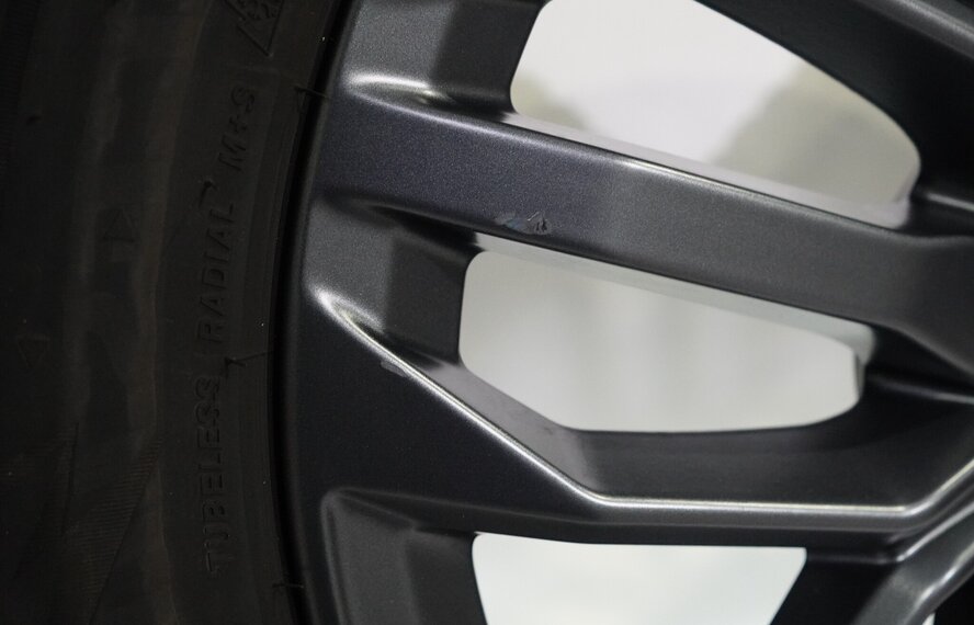 BMW BMW X1 iX1 U11 BEV X2 iX2 U10 879 18 inch velgen Bridgestone Winterbanden Nieuw Origineel