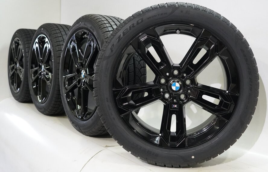 BMW BMW X1 iX1 U11 BEV X2 iX2 U10 871M 19 inch velgen Pirelli Winterbanden Nieuw Origineel