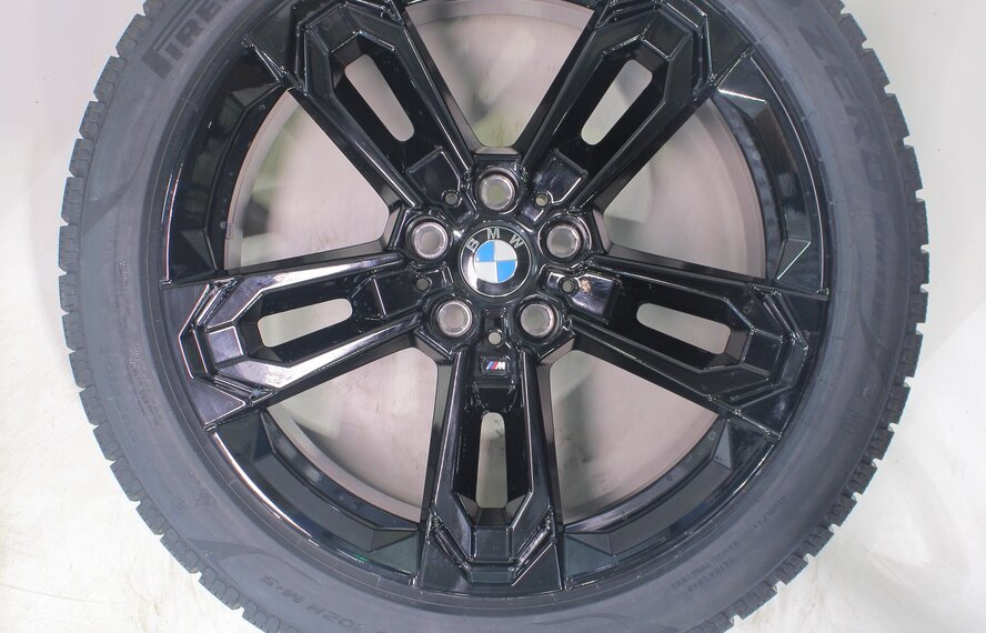 BMW BMW X1 iX1 U11 BEV X2 iX2 U10 871M 19 inch velgen Pirelli Winterbanden Nieuw Origineel