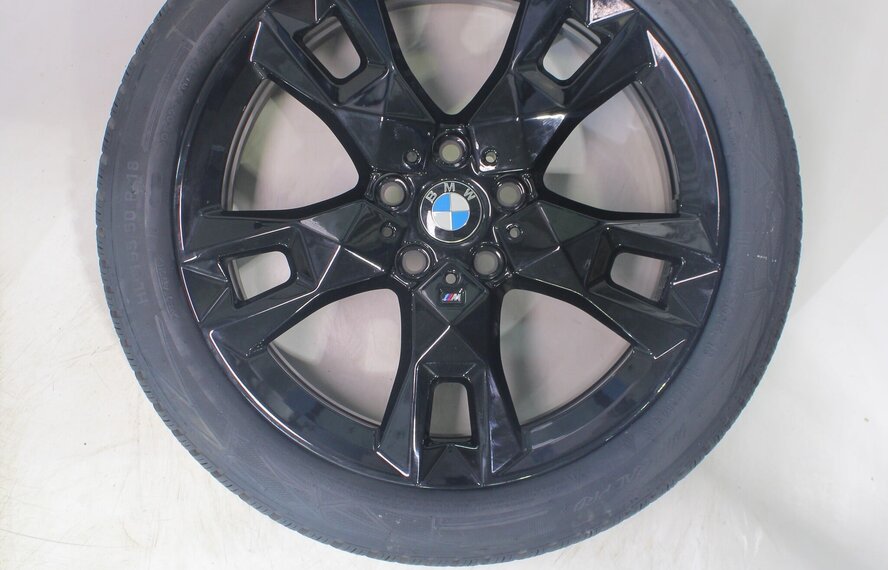 BMW BMW 1 serie 2 serie F70 F74 968M 18 inch velgen Vredestein Winterbanden Nieuw Origineel