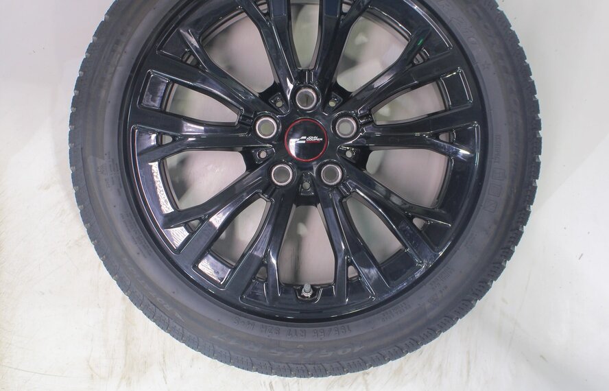 Mini Mini Cooper J01 JCW991 17 inch velgen Pirelli Winterbanden Origineel