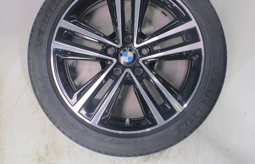 BMW BMW 1 2 serie F40 F44 2 serie Gran Coupe 548 17 inch velgen Michelin Zomerbanden Origineel