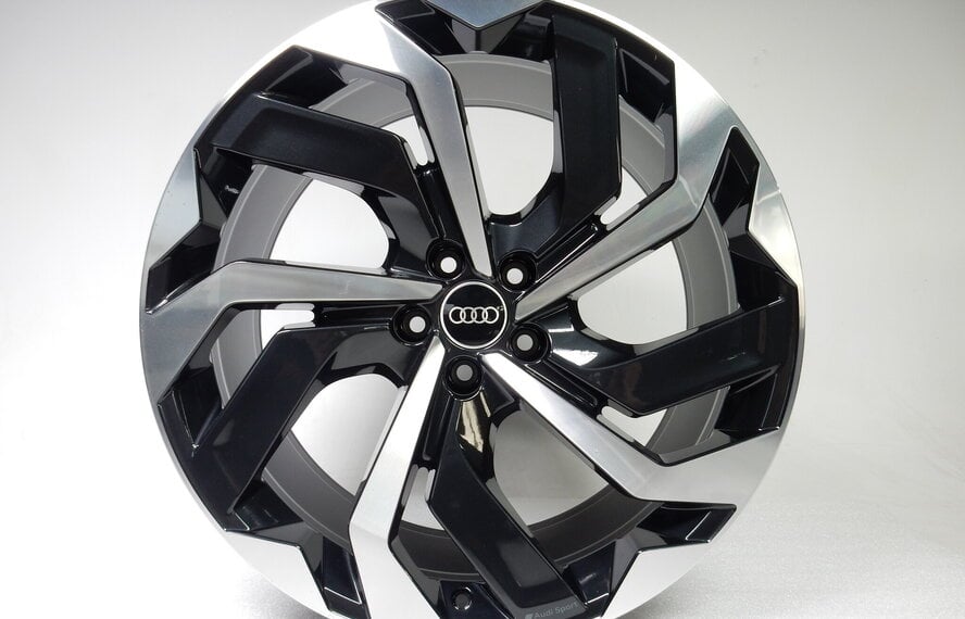 Audi Originele Audi e-tron GEN / e-tron Sportback Type: GEA 4KE601025A velg