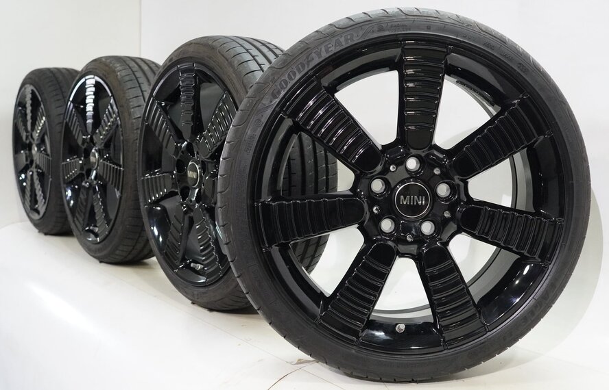 Mini Mini Cooper / S / One / Cabrio F55 F56 F57 900 18 inch velgen Goodyear Runflat Zomerbanden Origineel