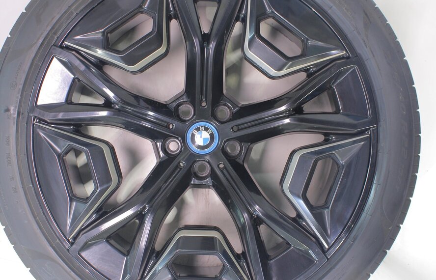 BMW BMW iX i20 1020 22 inch velgen Pirelli Zomerbanden Origineel