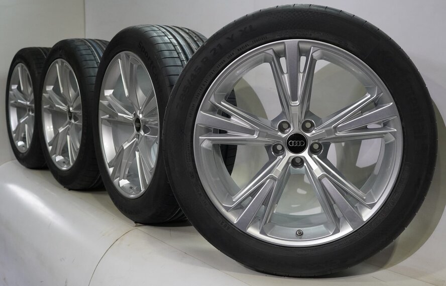 Audi Audi Q8 4M 21 inch velgen Continental Zomerbanden Nieuw Origineel