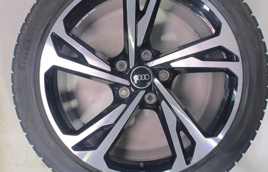 Audi Audi e-tron GT 20 inch velgen Pirelli Winterbanden Origineel
