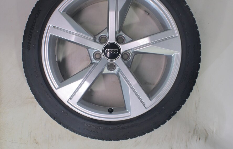 Audi Audi A1 S1 82A 8X 17 inch velgen Hankook Winterbanden Origineel