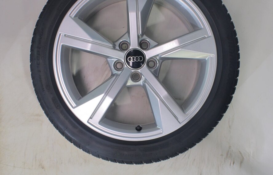 Audi Audi A1 S1 82A 8X 17 inch velgen Hankook Winterbanden Origineel