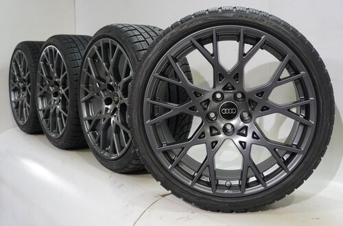 Audi Audi RS3 8Y 19 inch velgen Pirelli Winterbanden Nieuw Origineel