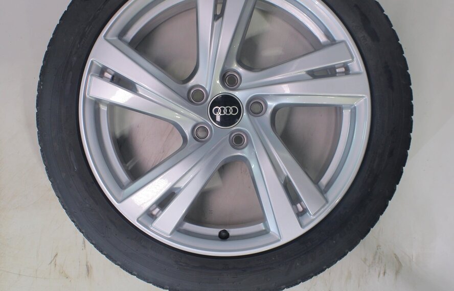 Audi Audi A5 S5 B10 18 inch velgen Goodyear Winterbanden Origineel