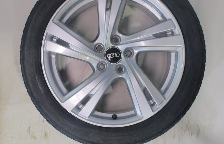 Audi Audi A5 S5 B10 18 inch velgen Goodyear Winterbanden Origineel