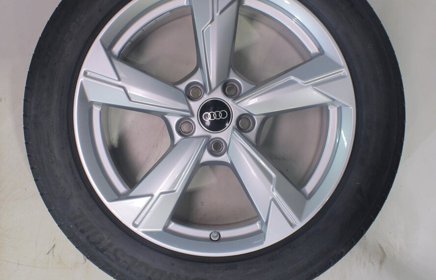 Audi A6 C8 vanaf 2018 18 inch velgen Bridgestone Zomerbanden Origineel