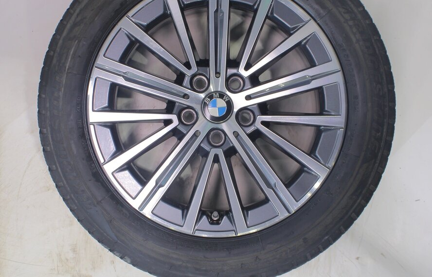 BMW BMW 2 serie U06 Active Tourer 833 17 inch velgen Bridgestone Winterbanden Origineel