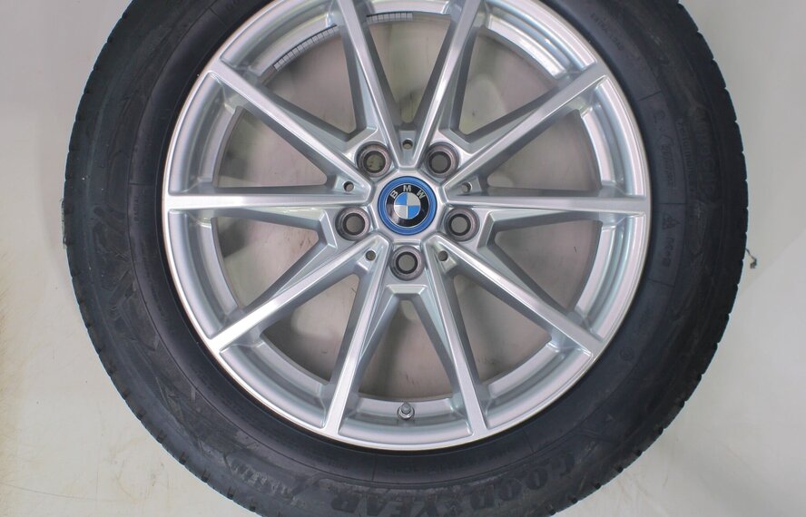 BMW BMW 4 serie i4 G26 851 17 inch velgen Goodyear Winterbanden Origineel
