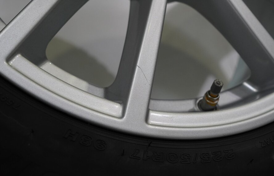 BMW BMW 2 serie 3 serie 4 serie G20 G21 G22 G42 778 17 inch velgen Bridgestone Winterbanden Origineel