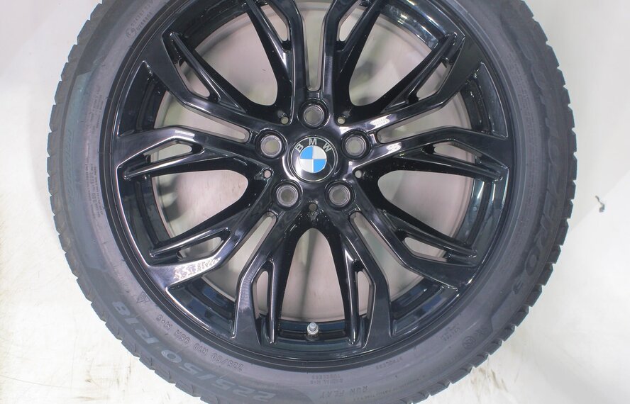 BMW BMW X1 F48 X2 F39 566 18 inch velgen Pirelli Runflat Winterbanden Origineel