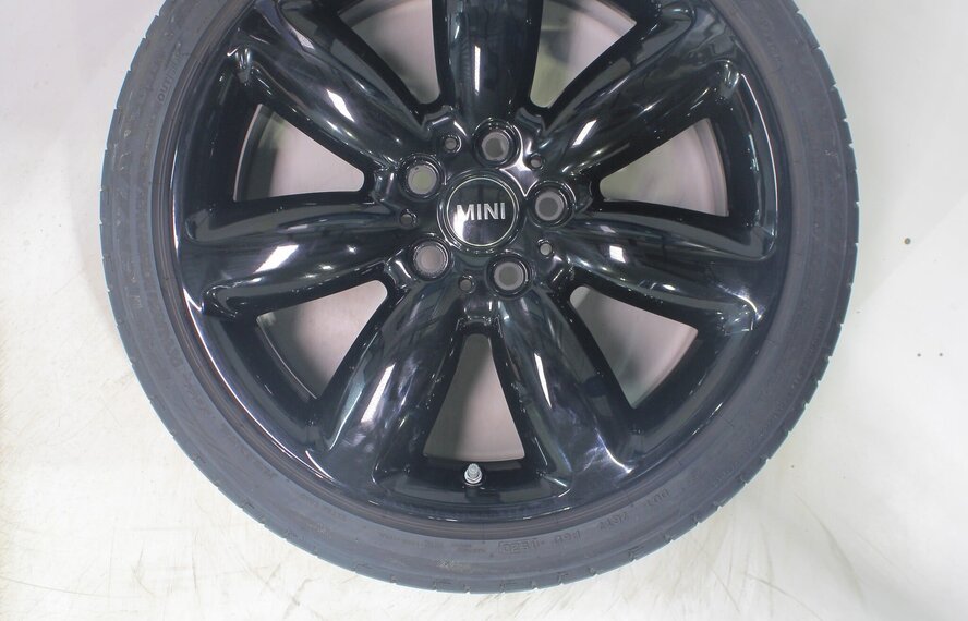 Mini Mini Clubman F54 521 18 inch velgen Bridgestone Runflat Zomerbanden Nieuw Origineel