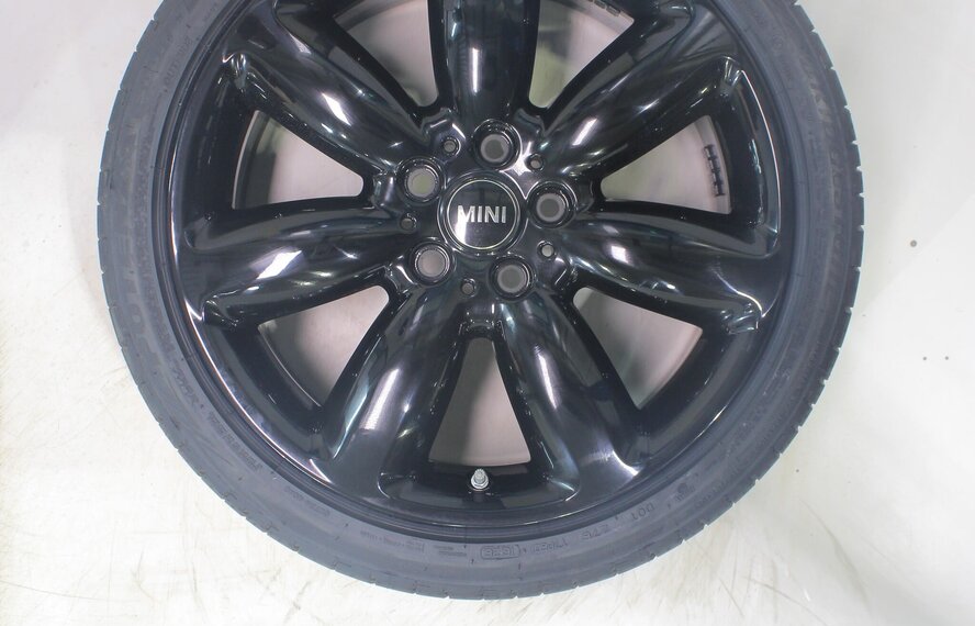 Mini Mini Clubman F54 521 18 inch velgen Bridgestone Runflat Zomerbanden Nieuw Origineel