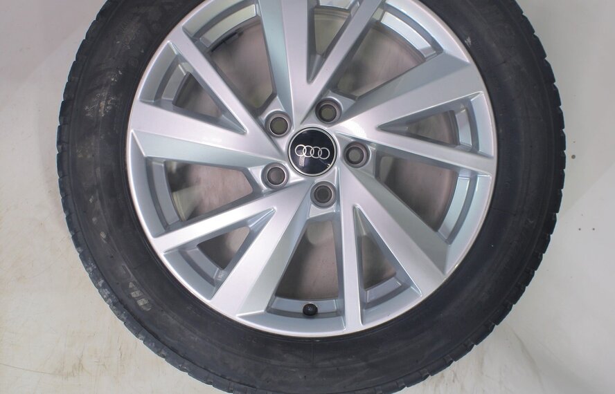 Audi Audi Q2 SQ2 81A 17 inch velgen Bridgestone Winterbanden Origineel