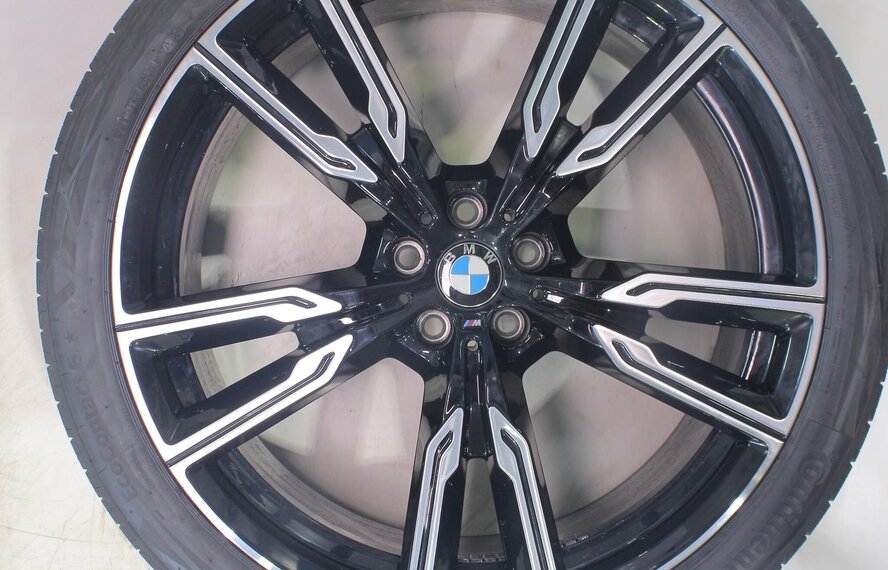 BMW BMW X5 G05 X6 G06 747M 22 inch velgen Continental Zomerbanden Origineel