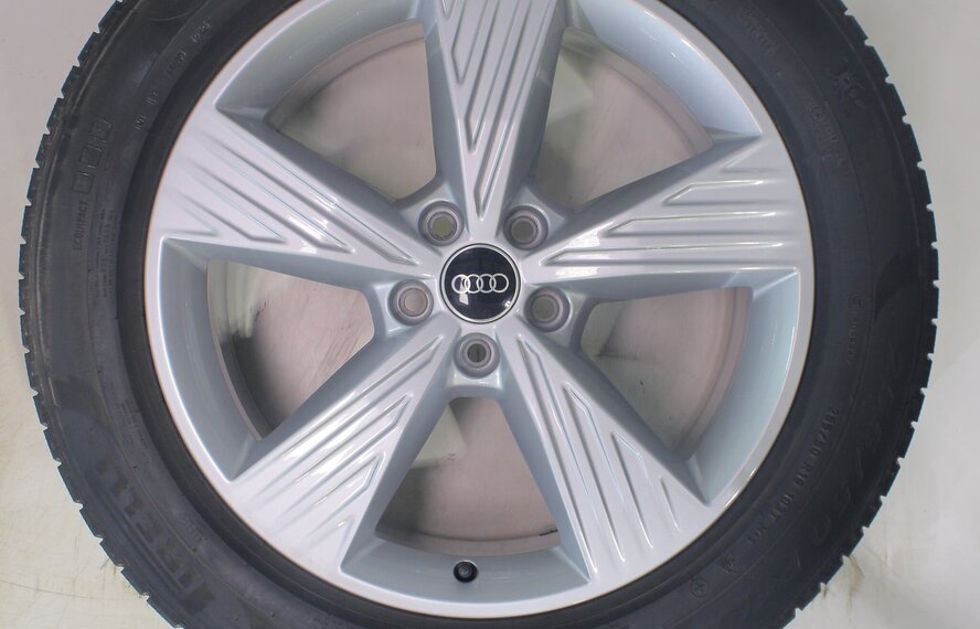Audi Audi Q4 e-tron 19 inch velgen Pirelli Winterbanden Origineel