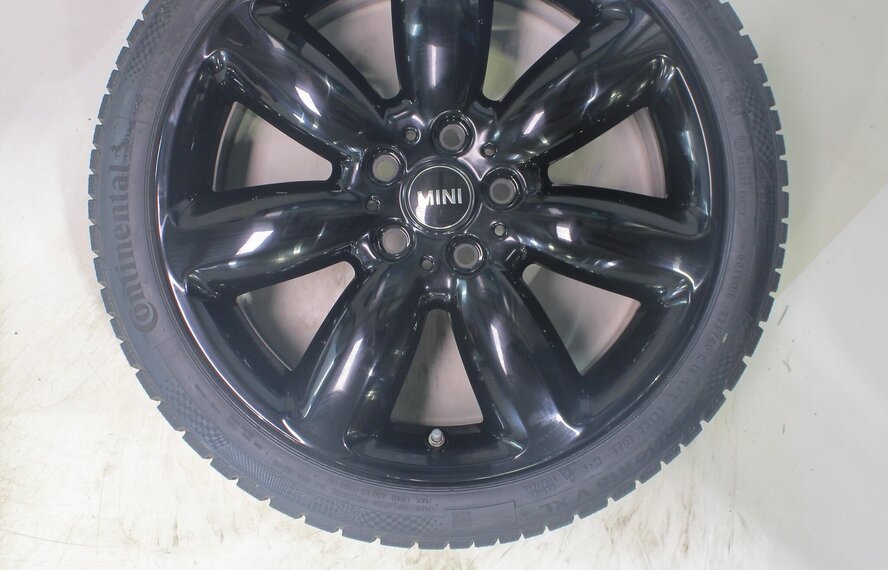 Mini Mini Clubman F54 521 18 inch velgen Continental Runflat Winterbanden Origineel