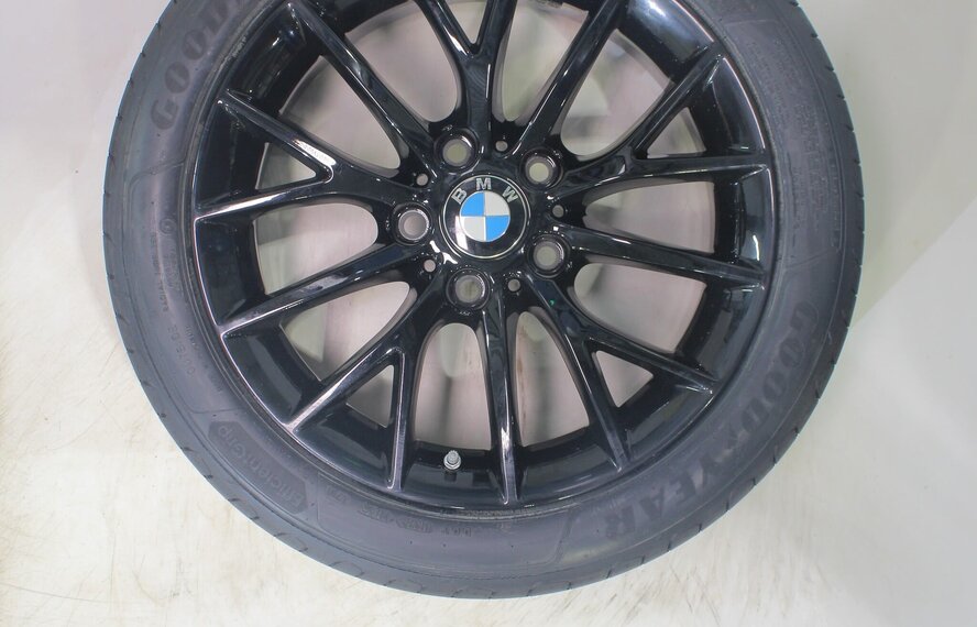 BMW BMW 1 2 serie F20 F21 F22 F23 380 17 inch velgen Goodyear Zomerbanden Nieuw Origineel