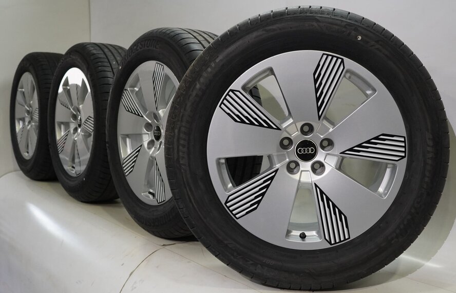 Audi Audi e-tron GE Q8 e-tron 19 inch velgen Bridgestone Zomerbanden Origineel