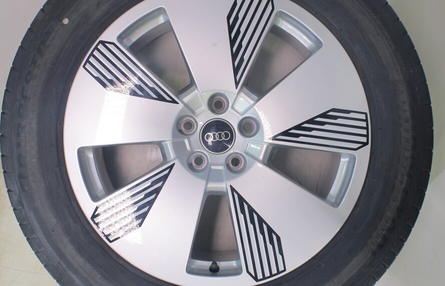 Audi Audi e-tron GE Q8 e-tron 19 inch velgen Bridgestone Zomerbanden Origineel