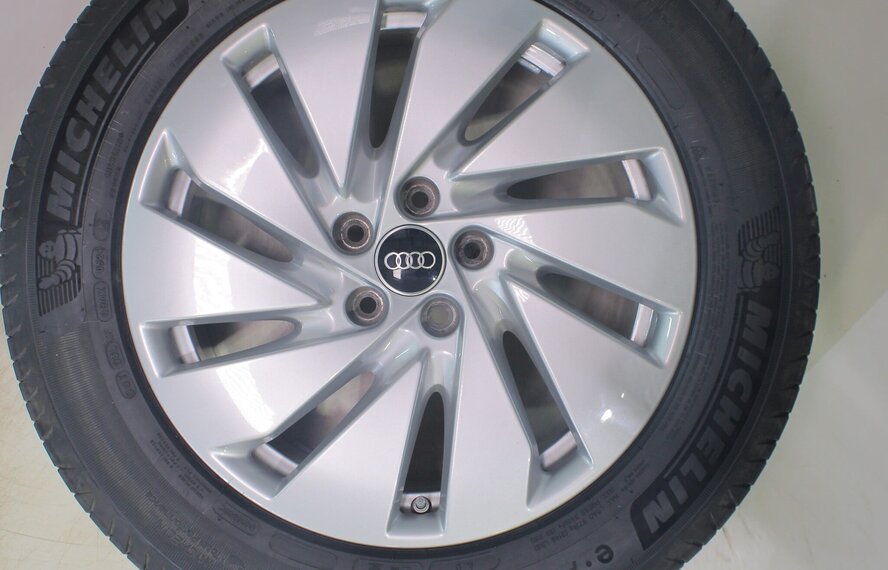 Audi Audi Q5 8MA 18 inch velgen Michelin Zomerbanden Origineel