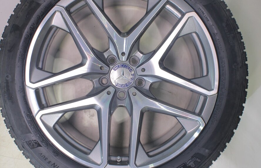 Mercedes Mercedes GLC 63 AMG 20 inch velgen Michelin Winterbanden Nieuw Origineel