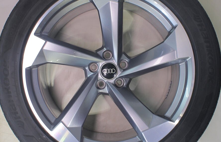 Audi Audi Q8 4M 21 inch velgen Hankook Zomerbanden Origineel