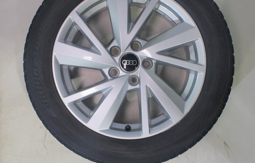 Audi Audi Q2 SQ2 81A 17 inch velgen Bridgestone Winterbanden Origineel