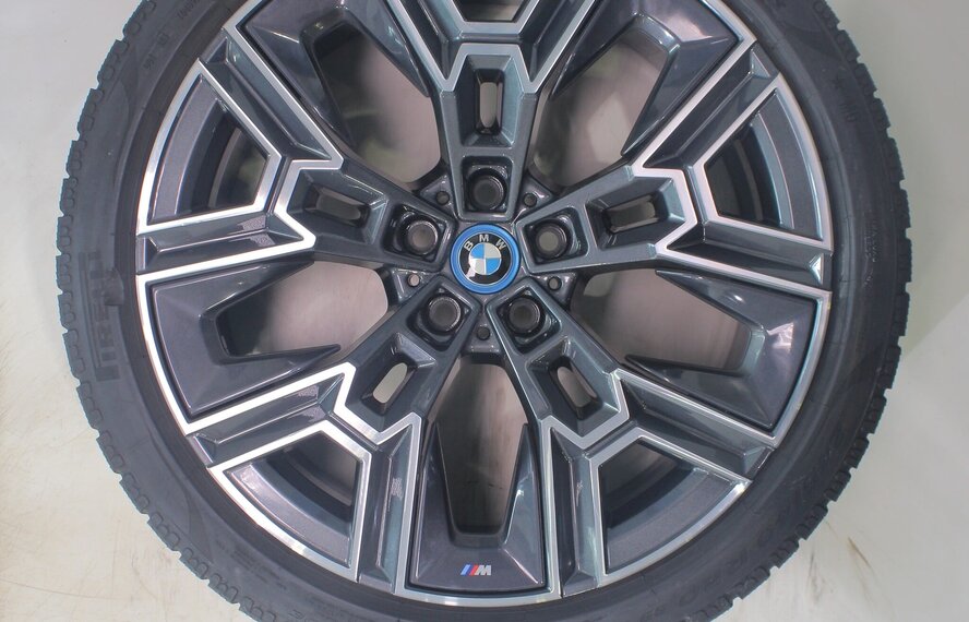 BMW BMW 5 serie i5 G60 G61 939M 20 inch velgen Pirelli Winterbanden Nieuw Origineel