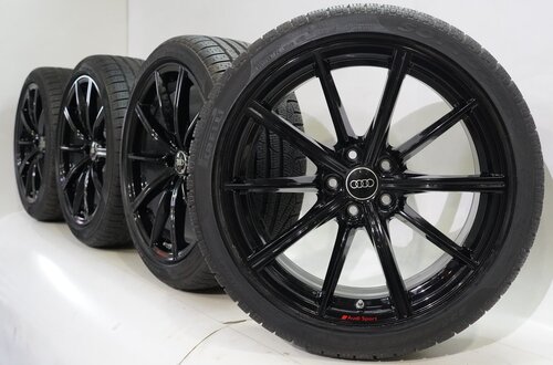 Audi Audi RS4 RS5 B9 RS 19 inch velgen Pirelli Winterbanden Origineel